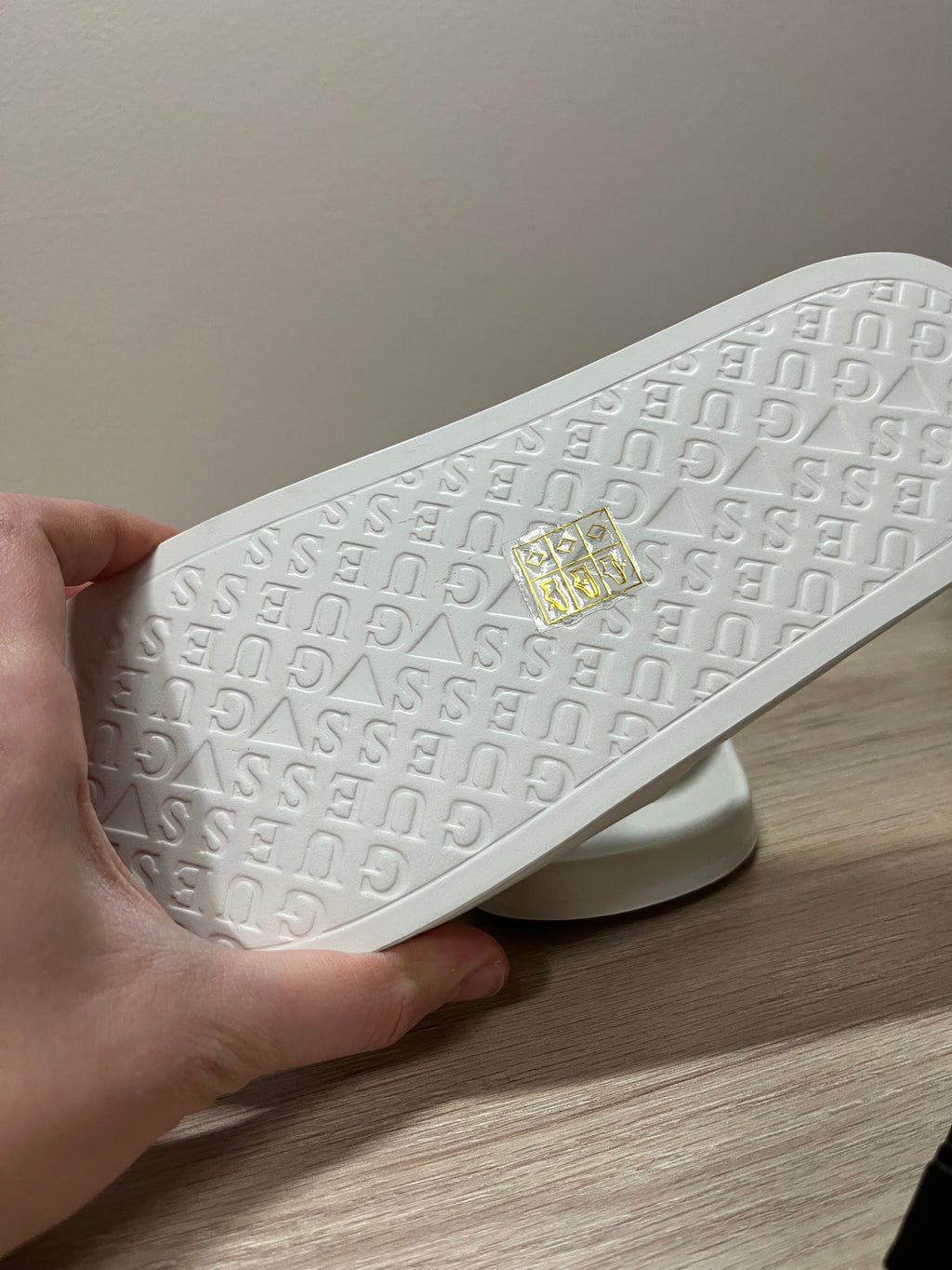 Ciabatte Guess