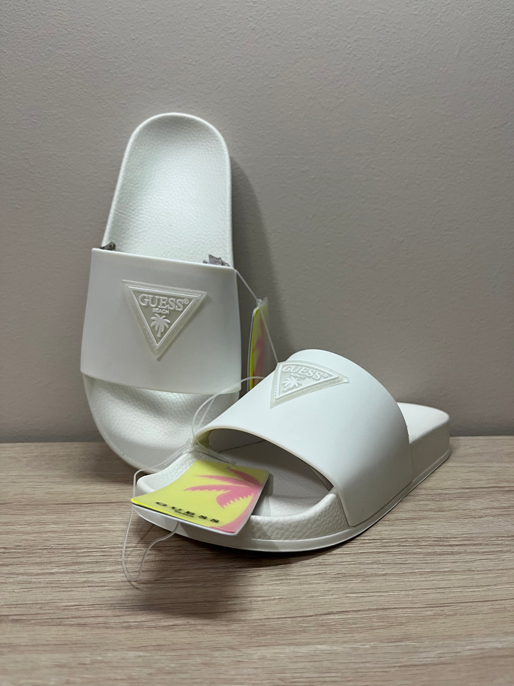 Ciabatte Guess